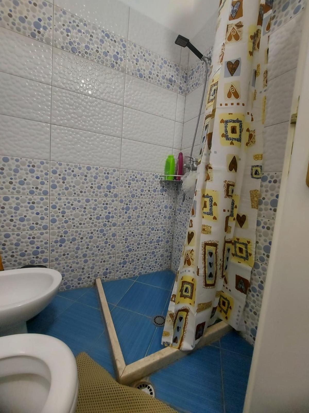 Bral Apartment 5 - Beachfront Durrës Esterno foto
